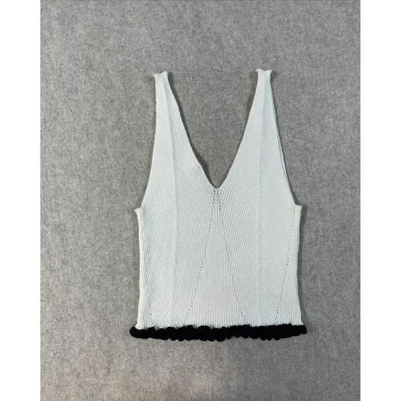 Zara Cream Sleeveless Crochet Knit Bottom Ruffle Crop Sweater Tank Top V Neck SM - Picture 4 of 9